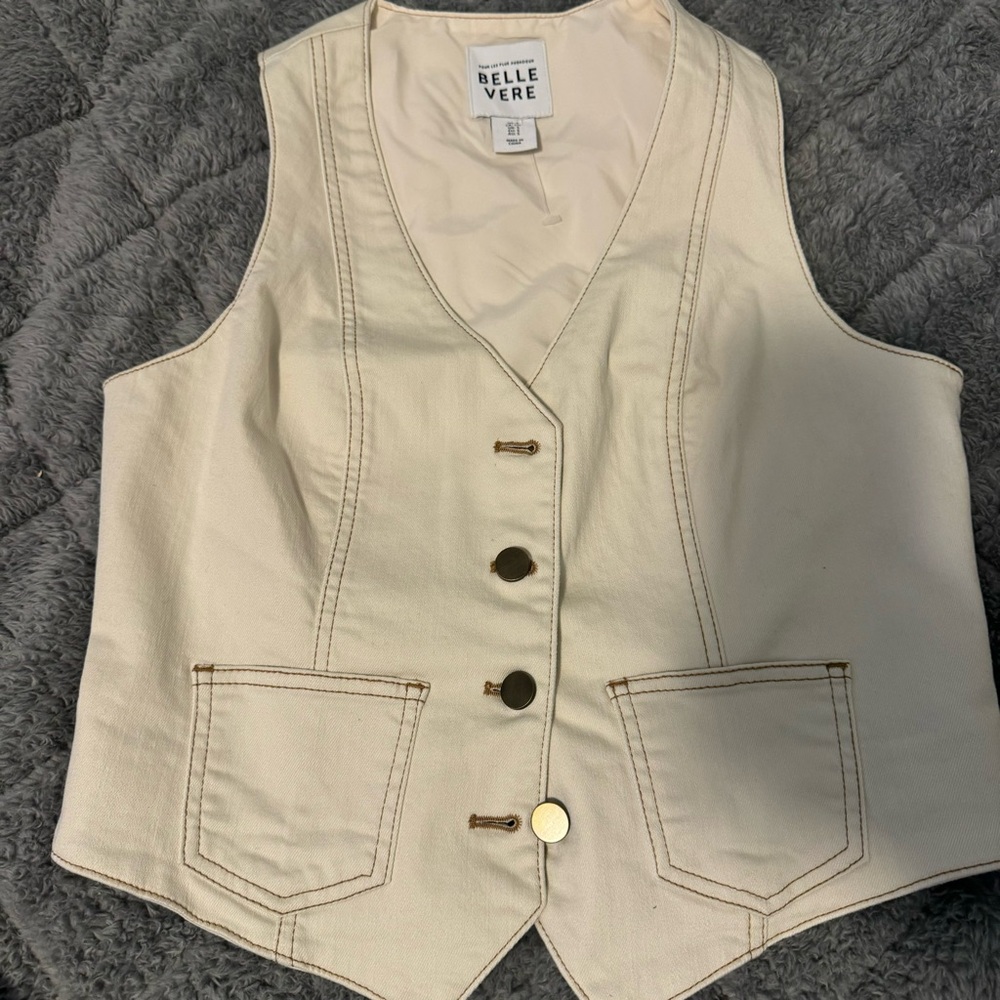 Belle Vere Cream Women’s Button Front Vest Skirt Set Piece